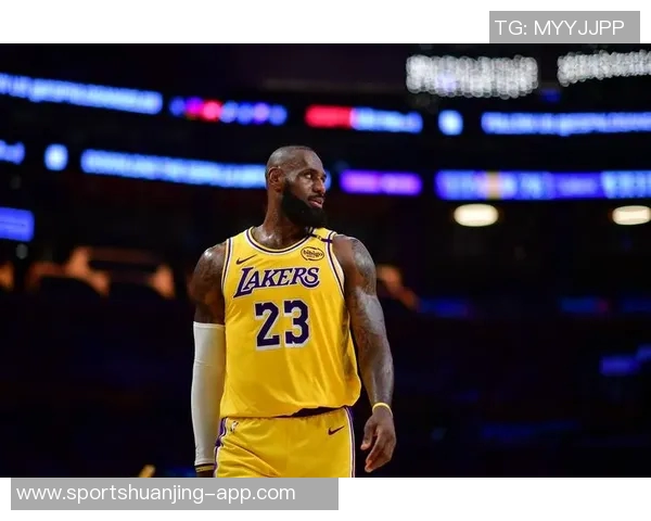 詹姆斯谈客场胜利：与高水平球队激战至最后时刻展现团队韧性