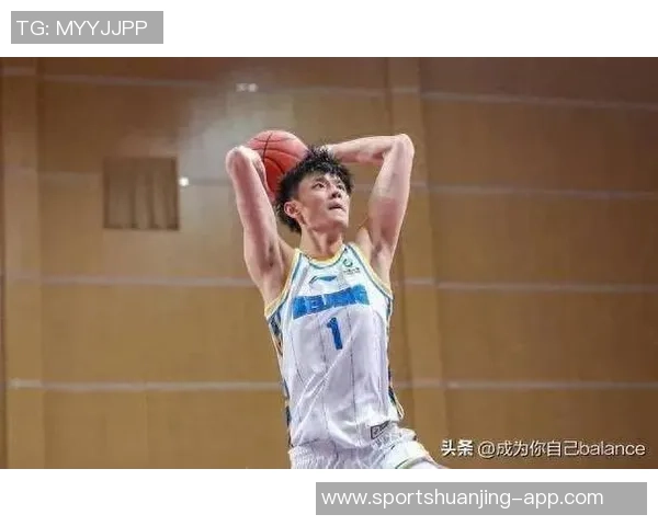 北京依靠翟晓川罚球稳住胜局陈盈骏状态回暖助力球队表现出色